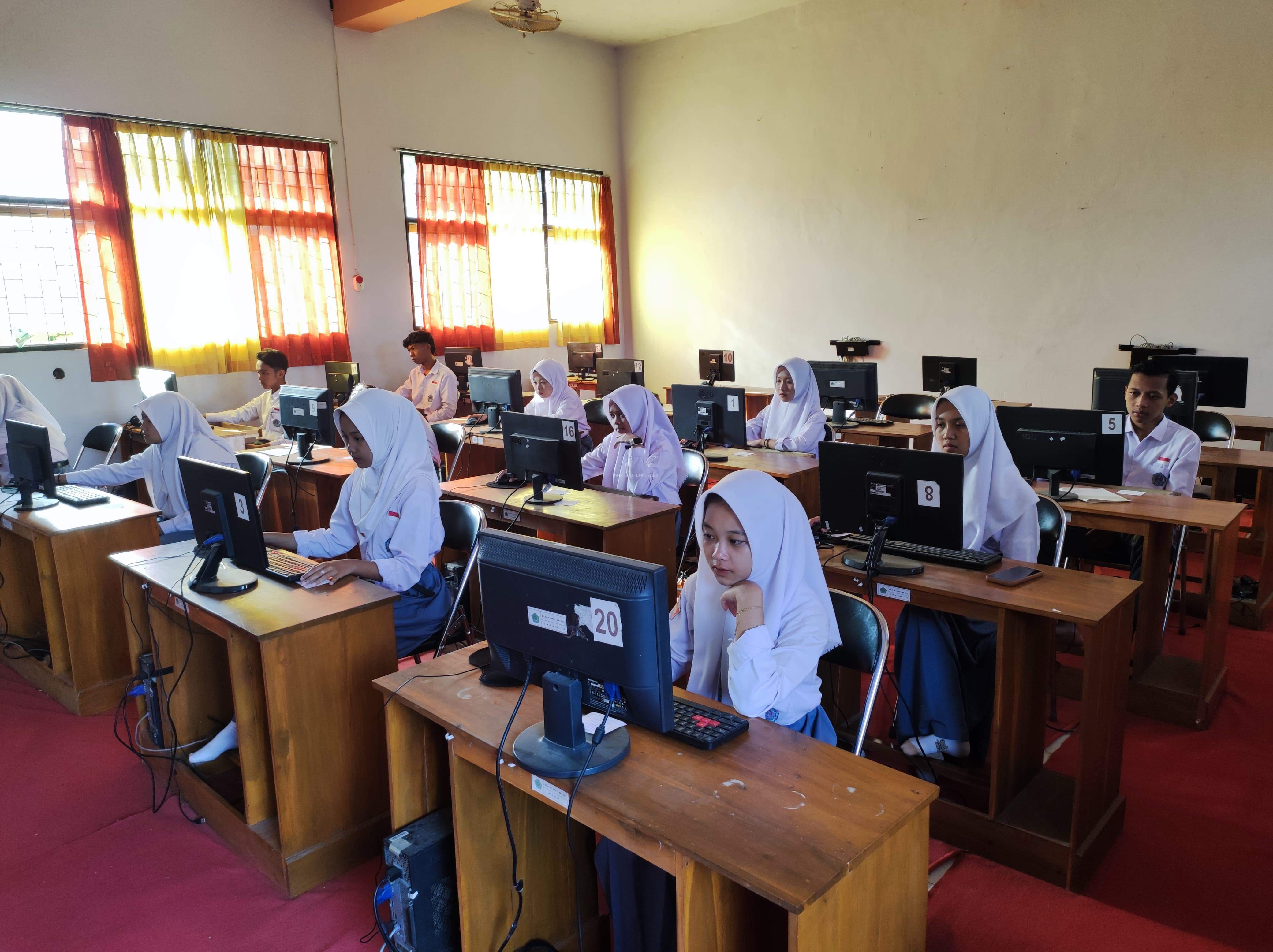 45 Siswa MAN 2 Trenggalek, Siap Ikuti Pelaksanaan ANBK Tahun 2024