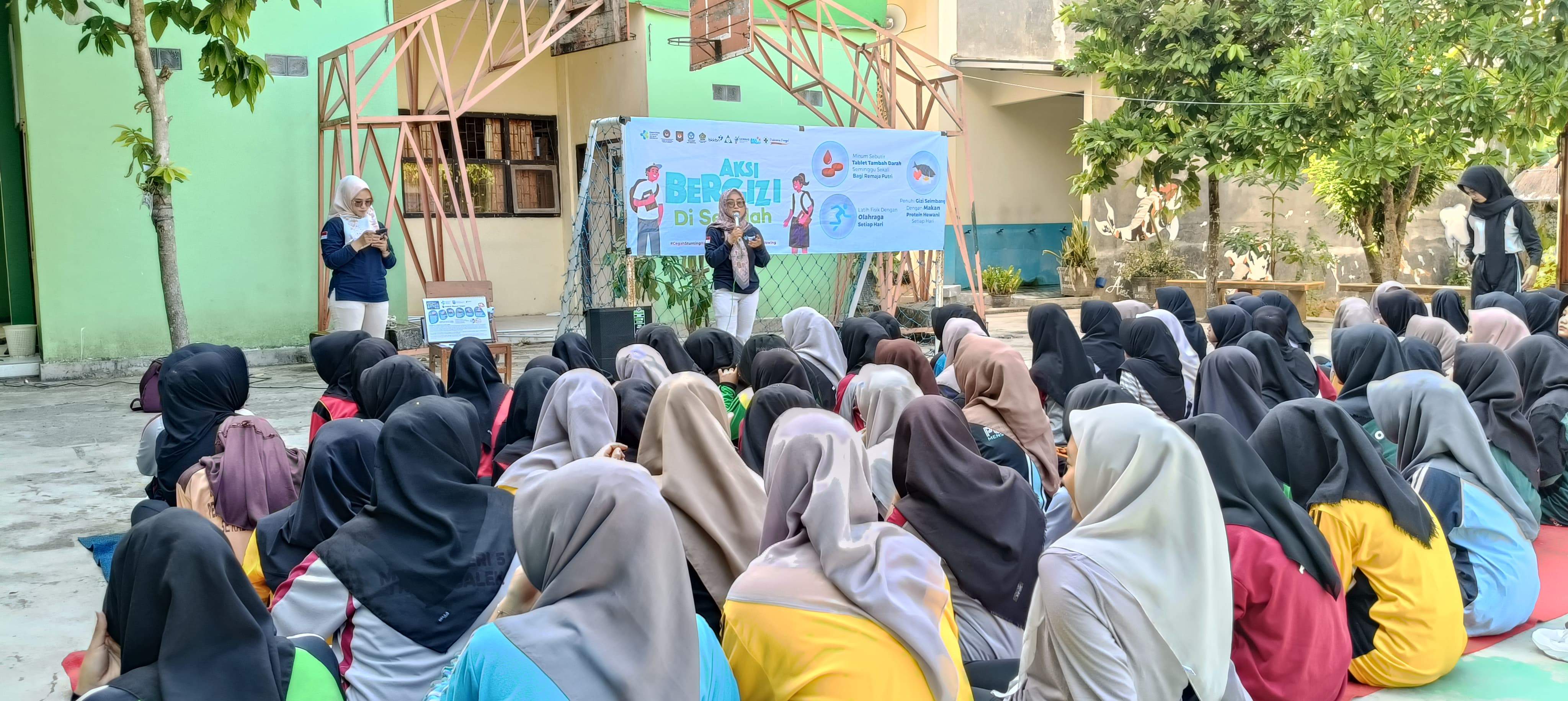 Cegah Stunting Dan Anemia Dilingkungan Madrasah, MAN 2 Trenggalek Bersama Puskesmas Panggul Gelar Aksi Bergizi Serentak