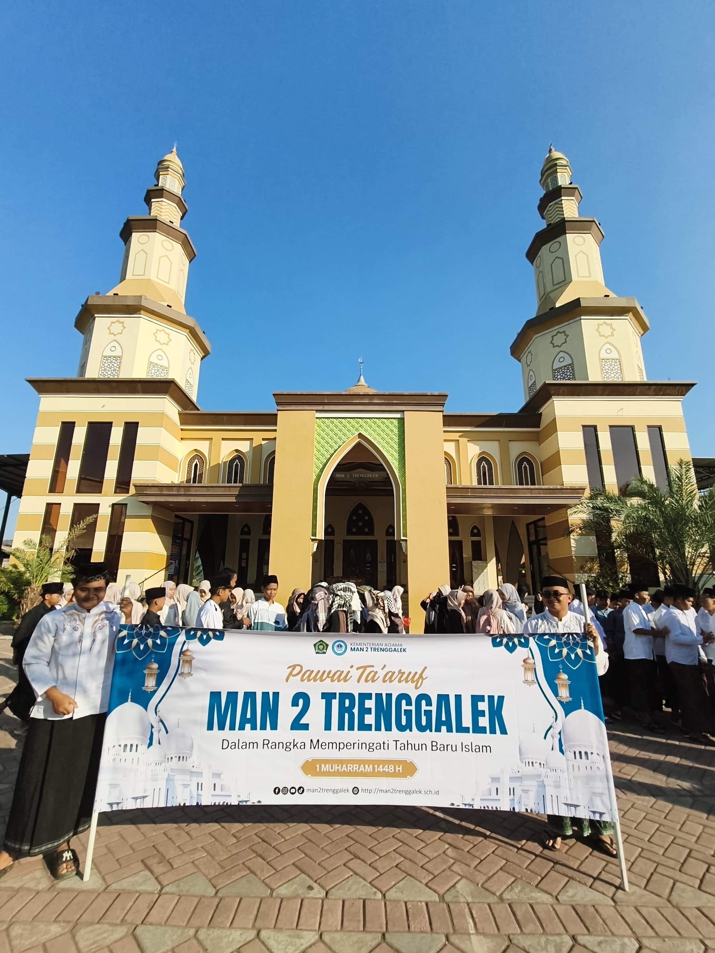 MAN 2 Trenggalek dan MTsN 5 Trenggalek Gelar Gebyar Muharram 1448 H